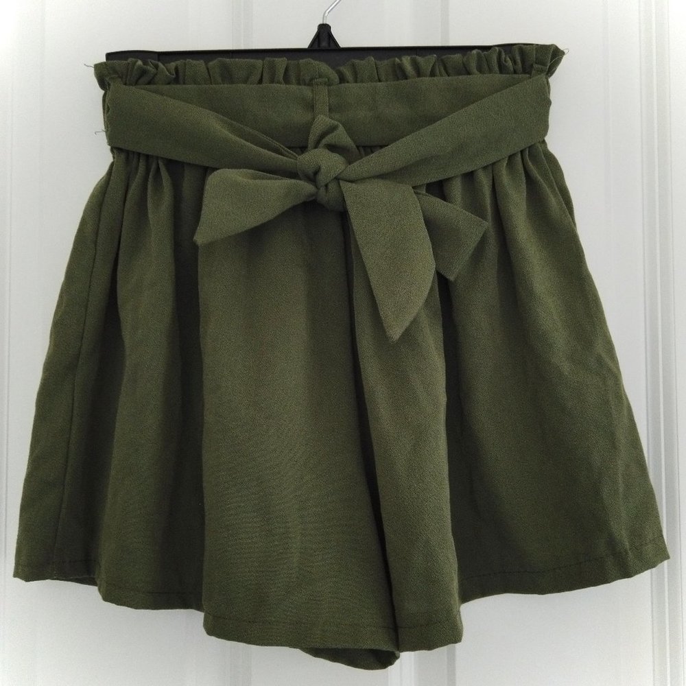 Yesstyle Olive Green Paper Bag Shorts (One Size)